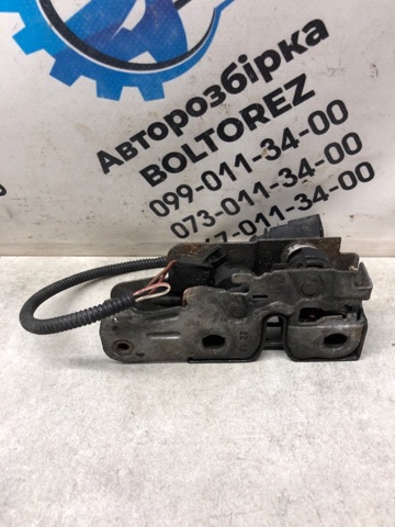 VAG 7P6823509C Замок капота в наличии Запорожье