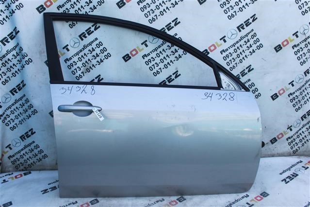 Пассажирская передняя дверь 80100AV632 NISSAN