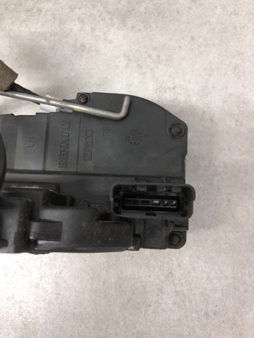 NISSAN 80501EB32A Замок водительской двери в наличии Ужгород