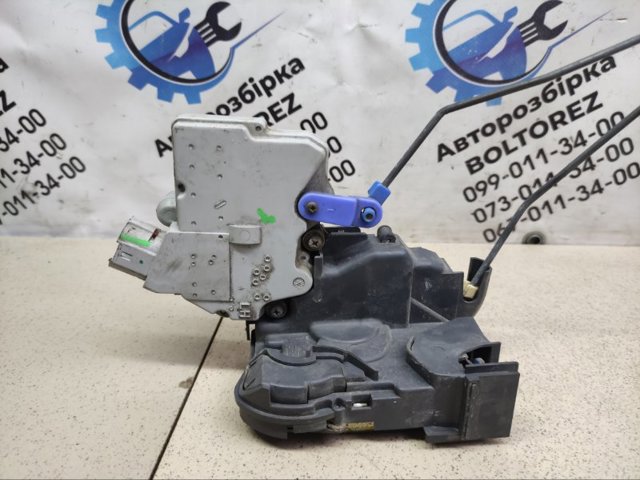 805033Y500 NISSAN Замок двери передней левой купить в Киев