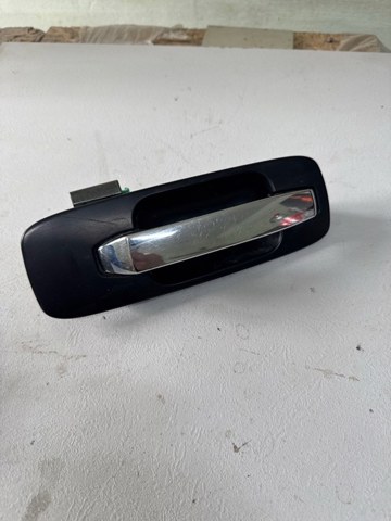 Ручка двери передней наружная правая 806068H914 NISSAN