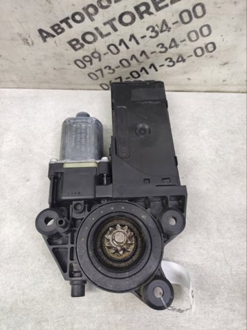 Привод электростеклоподъемника задний 807315510R RENAULT