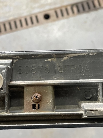 808766FR0A NISSAN Молдинг двери передней правой нижний купить в Хмельницкий