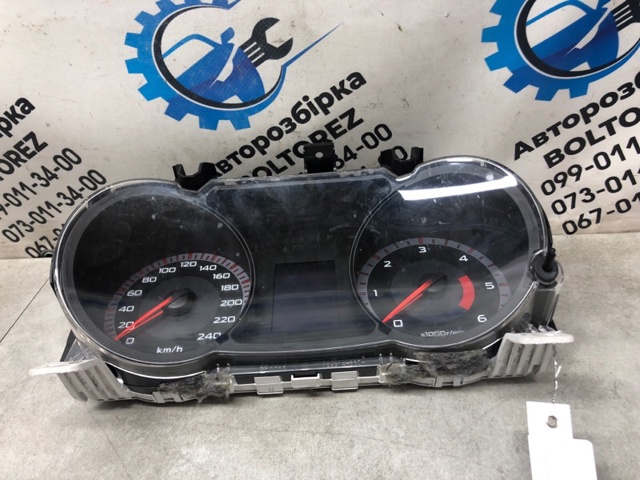 Приборная доска 8100A115 MITSUBISHI