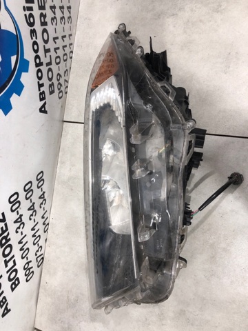 811500R140 TOYOTA Левая фара купить в Киев