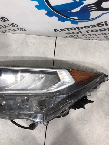 811500R140 TOYOTA Фара левая купить в Павлоград