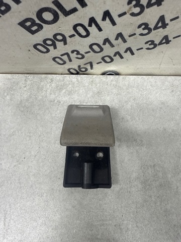 Замок крышки капота 8118234000 HYUNDAI