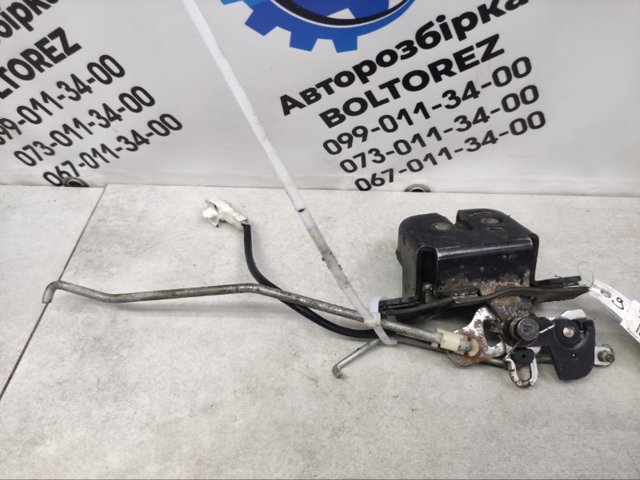 Замок и ручка двери задка 812303E001 HYUNDAI