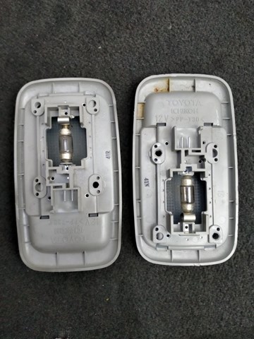 8124012060B1 TOYOTA Плафон освещения салона (кабины) купить в Чернигов