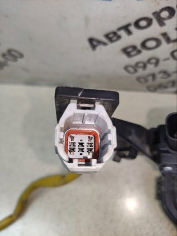 813102T070 HYUNDAI Замок водительской двери купить в Одесса