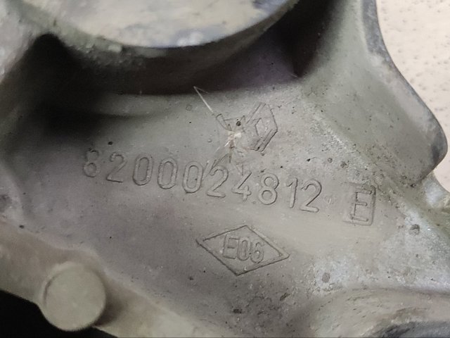 8200024812 RENAULT Подушка (опора) двигателя правая (сайлентблок) купить в Хмельницкий