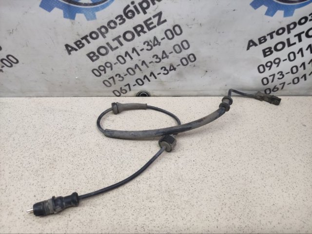 Датчик ABS задний 8200084126 RENAULT