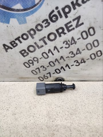 8200110895 RENAULT Датчик стоп сигнала купить в Днепр