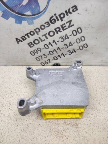 8200138952 RENAULT Модуль-процессор управления подушкой безопасности (ЭБУ AIRBAG) купить в Днепр