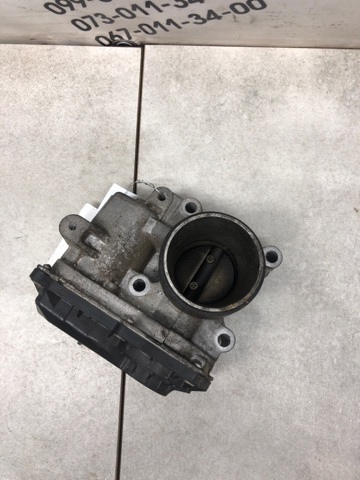 Дроссельная заслонка 8200284968 RENAULT