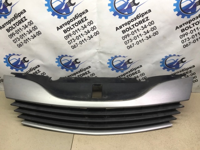 8200390126 RENAULT Решетка радиатора купить в Киев