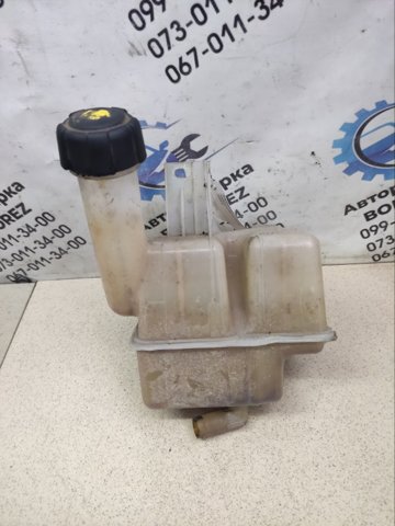 Водяной бачок системы охлаждения 8200447047 RENAULT