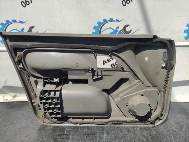 8200751982 RENAULT Обшивка (облицовка) внутренняя двери передней правой купить в Одесса