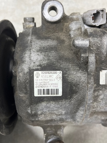 RENAULT 8200939386 Компрессор кондиционера в наличии Ровно