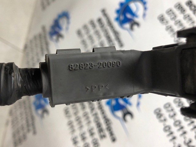 8212242050 TOYOTA купить в Ирпень