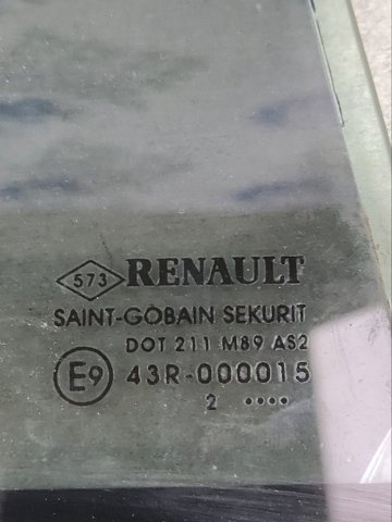 822200012R RENAULT Стекло-форточка двери задней правой купить в Сумы