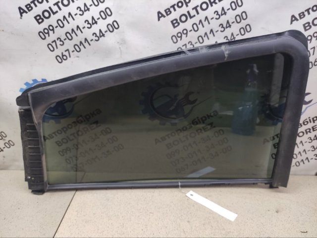 NISSAN 82263EB33A Стекло-форточка двери задней левой в наличии Одесса