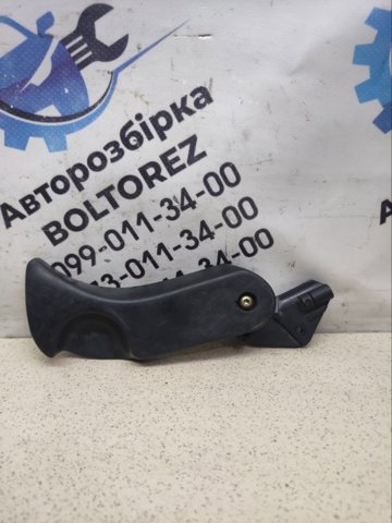 Рычаг открывания капота 8226621 BMW