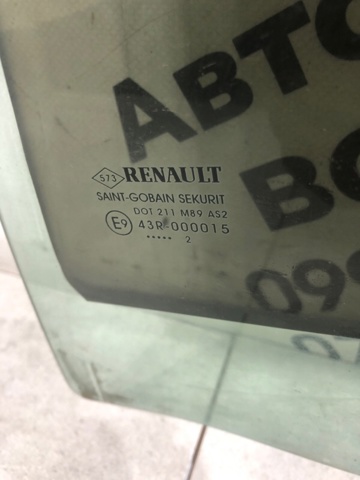 RENAULT 823010028R Стекло двери задней левой в наличии Львов