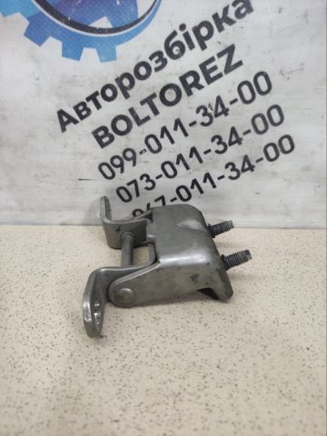 NISSAN 82401ZP80A в наличии Полтава
