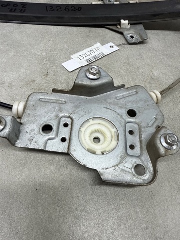 8240207011 HYUNDAI Стеклоподъемник передней правой двери купить в Полтава
