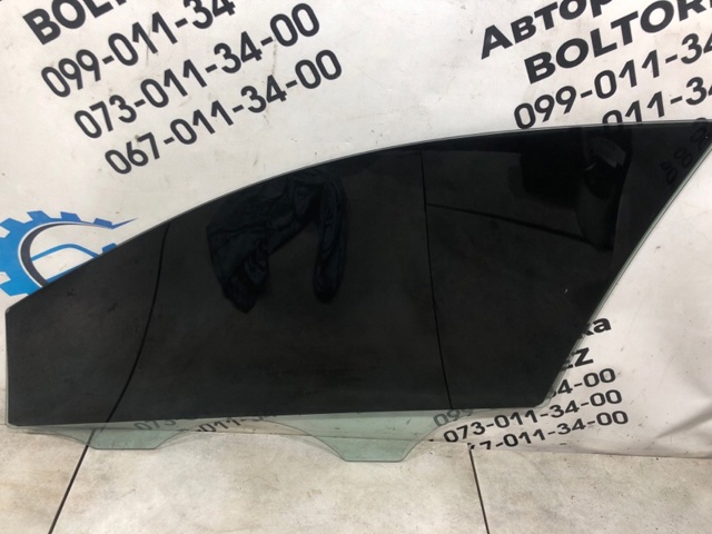 824212L010 HYUNDAI Стекло двери передней правой купить в Чернигов