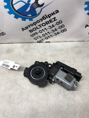 Привод электростеклоподъемника передний 824502T010 HYUNDAI
