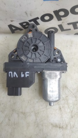 Мотор стеклоподъемника водительской двери 82450C1010 HYUNDAI