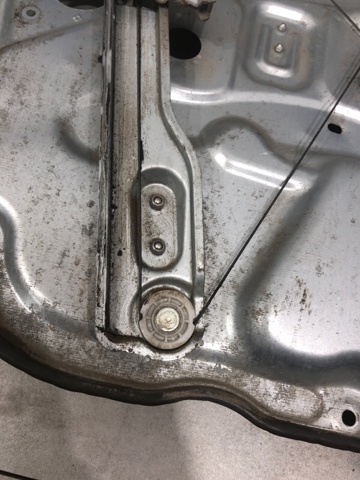 824812R000 HYUNDAI Стеклоподъемник передней правой двери купить в Житомир