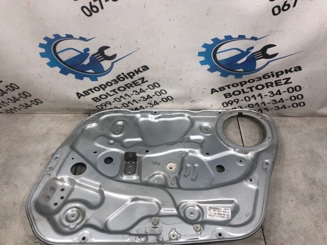 Механизм стеклоподъемника двери передней, правой 824812R000 HYUNDAI
