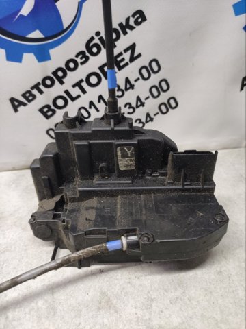 82500EB324 NISSAN Замок двери задней правой купить в Чернигов
