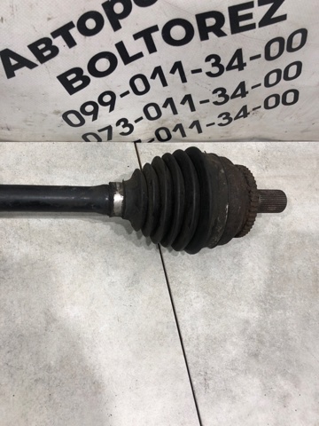 8252049 VOLVO Правая полуось купить в Тернополь