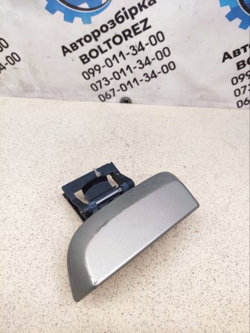 Ручка задней двери наружная, правая 82606EB330 NISSAN