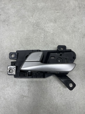 Ручка двери передней внутренняя левая 82610C1000PGB HYUNDAI
