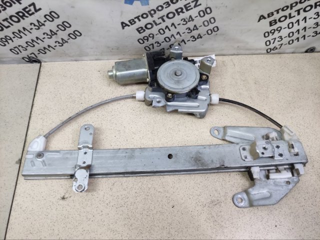 Стеклоподъемник левой задней двери 827218H300 NISSAN