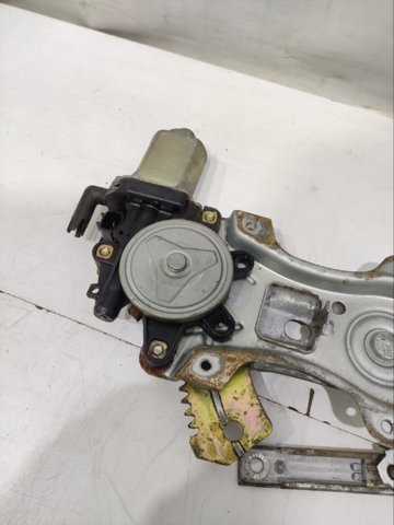 82730CG000 NISSAN Мотор стеклоподъемника двери задней правой купить в Ирпень