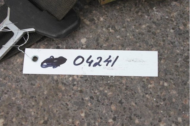 HYUNDAI 832202B000 Уплотнитель стекла двери задней правой внешний (планка) в наличии Сумы