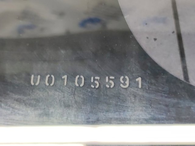 833018H301 Стекло кузова (багажного отсека) левое купить Ирпень