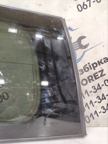83307EB305 NISSAN Стекло кузова (багажного отсека) левое купить в Винница