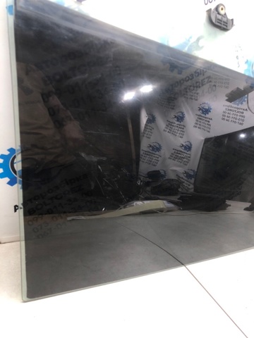 834211H500 Стекло двери задней правой купить Тернополь