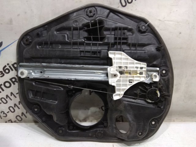 Стеклоподъемник задней левой двери 834712T000 HYUNDAI