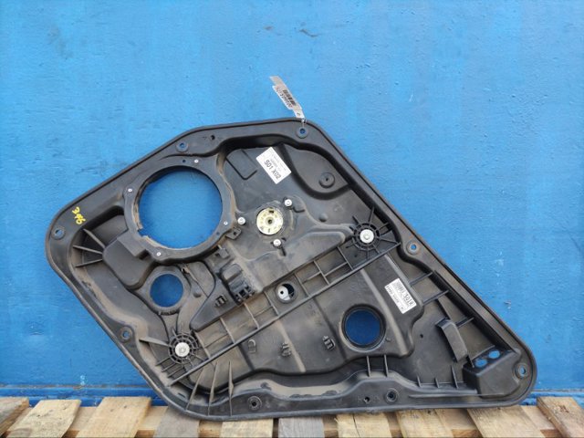Стеклоподъемник задней правой двери 834813X000 HYUNDAI