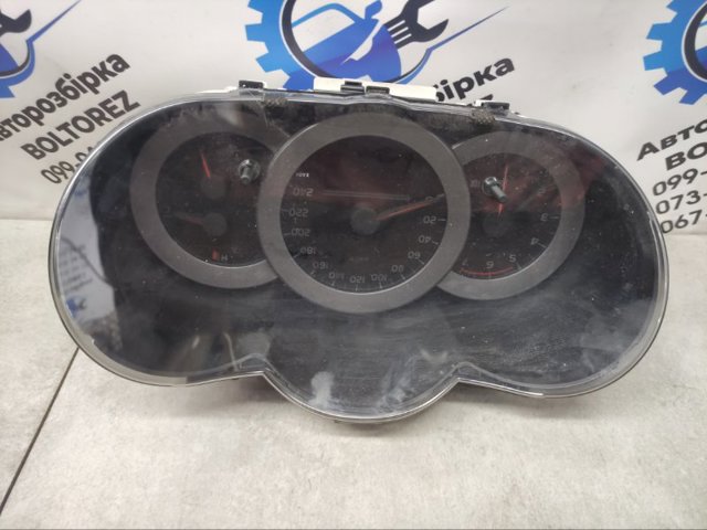 Щиток приборов 8380042D03 TOYOTA