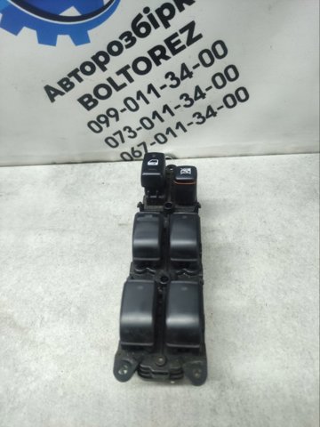Кнопки переднего левого стеклоподъёмника 8404048080 TOYOTA