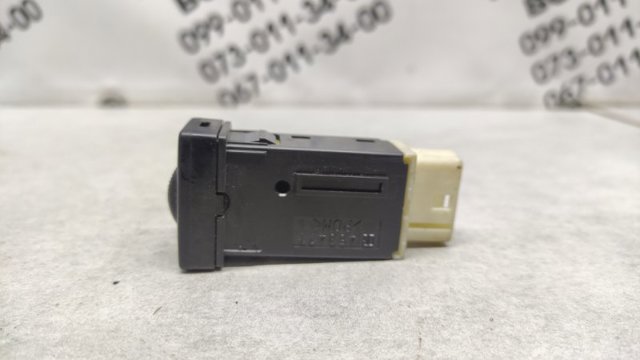 TOYOTA 8411942020 Кнопка (регулятор) корректора фар в наличии Каменское